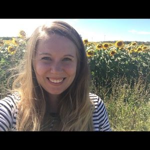 Meet your Posher, Aly